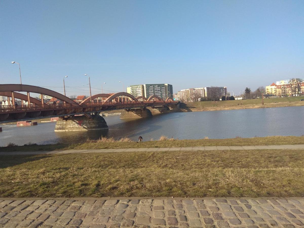 Apartament NightHost- Trzebnicka 84 Wrocław Zewnętrze zdjęcie