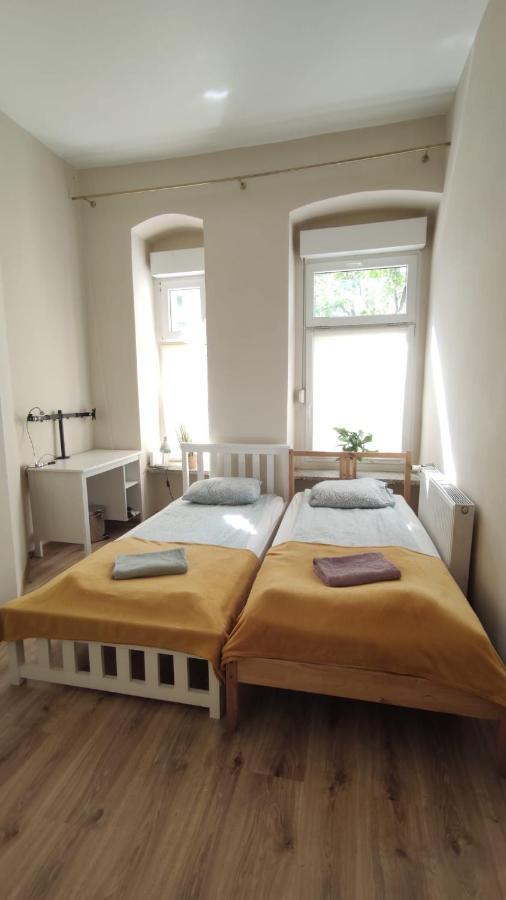 Apartament NightHost- Trzebnicka 84 Wrocław Pokój zdjęcie