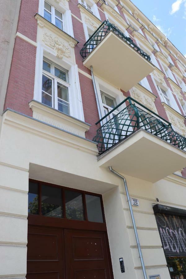 Apartament NightHost- Trzebnicka 84 Wrocław Zewnętrze zdjęcie